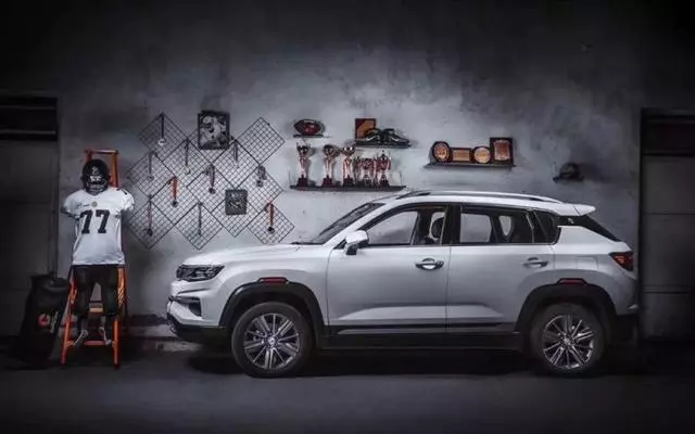 年轻化趋势： 长安发布CS35 PLUS官图的图6